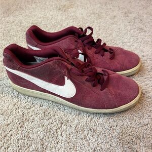 Nike Court Royal Suede Men’s Size 11.5 100% original.